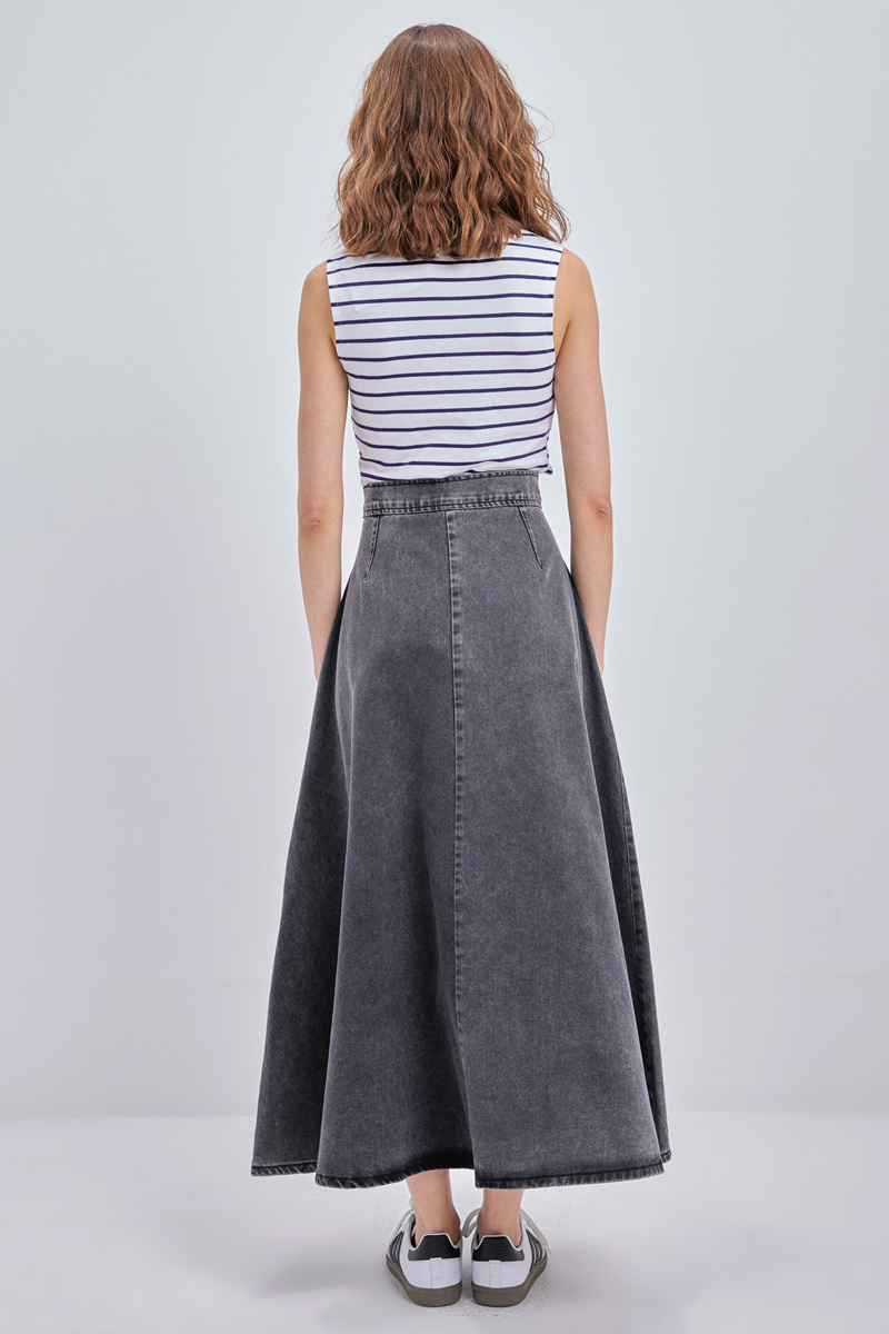 100% Cotton Denim Zipped Skirt