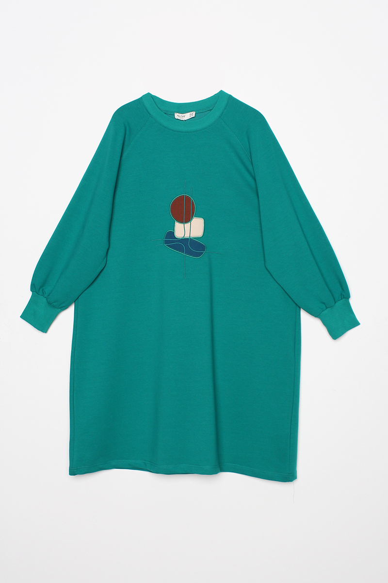 Applique Embroidered Plus Size Sweat Tunic