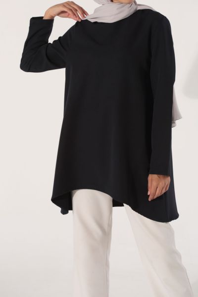 Back Buttoned Detailed Tunic