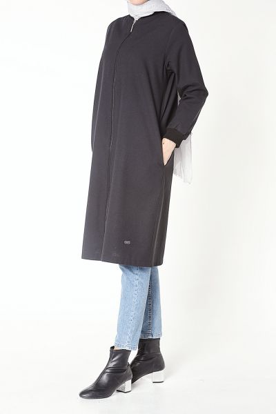 LINED ZIPPERED CAPE