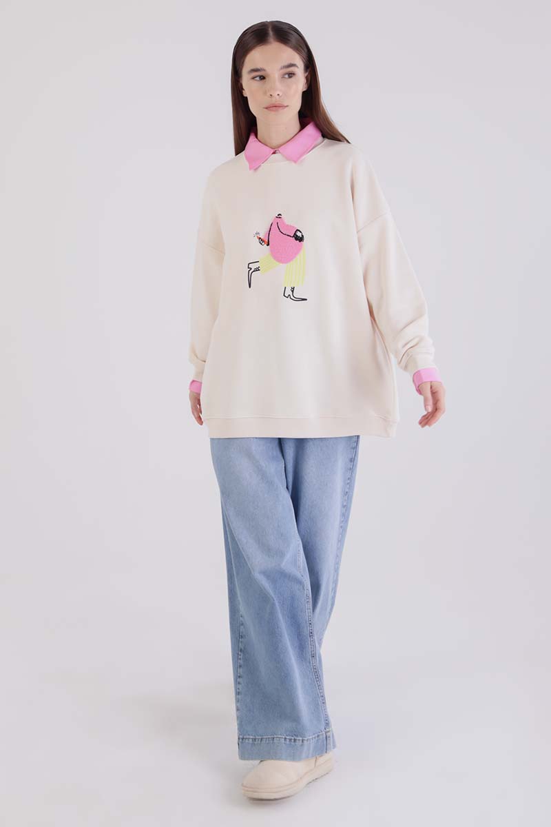 Oversised Sweatshirt with Print and Embroidery