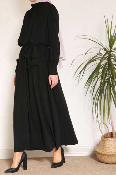Blouson Style Cuff DEtailed Belted Dress