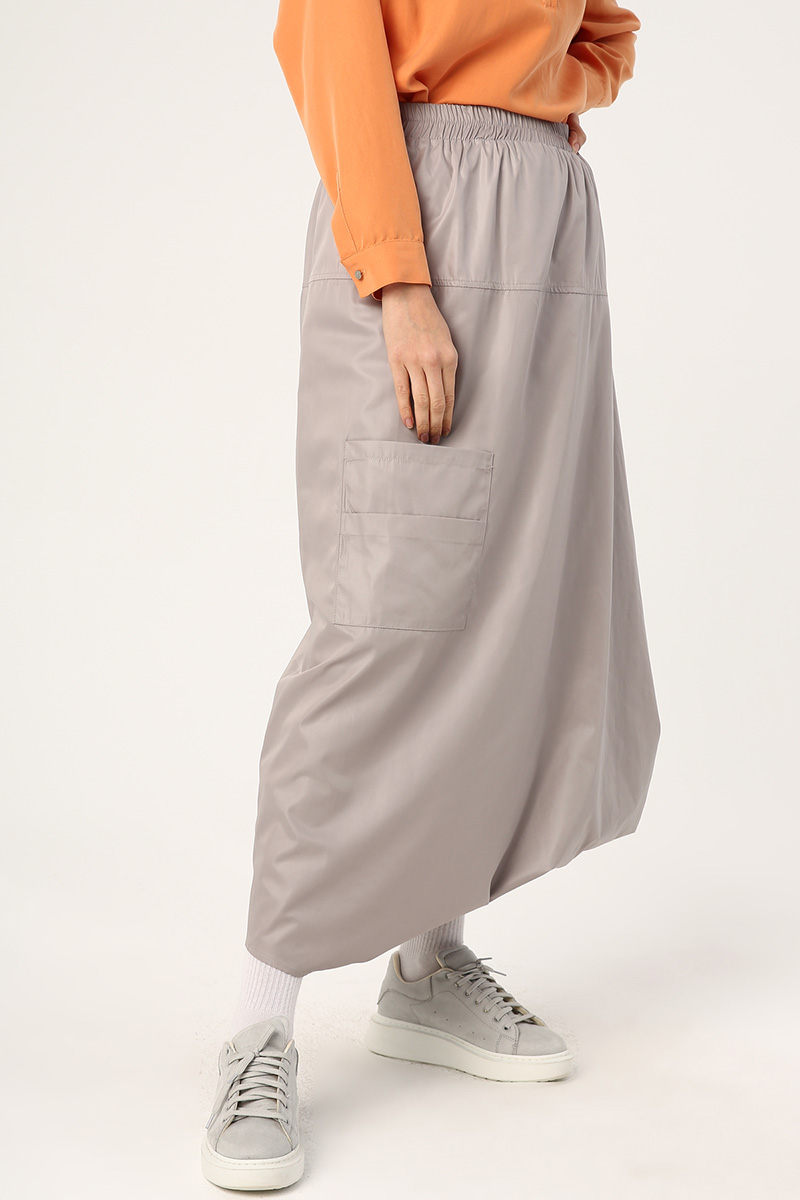 Elastic Waist Pocket Asymmetric Skirt