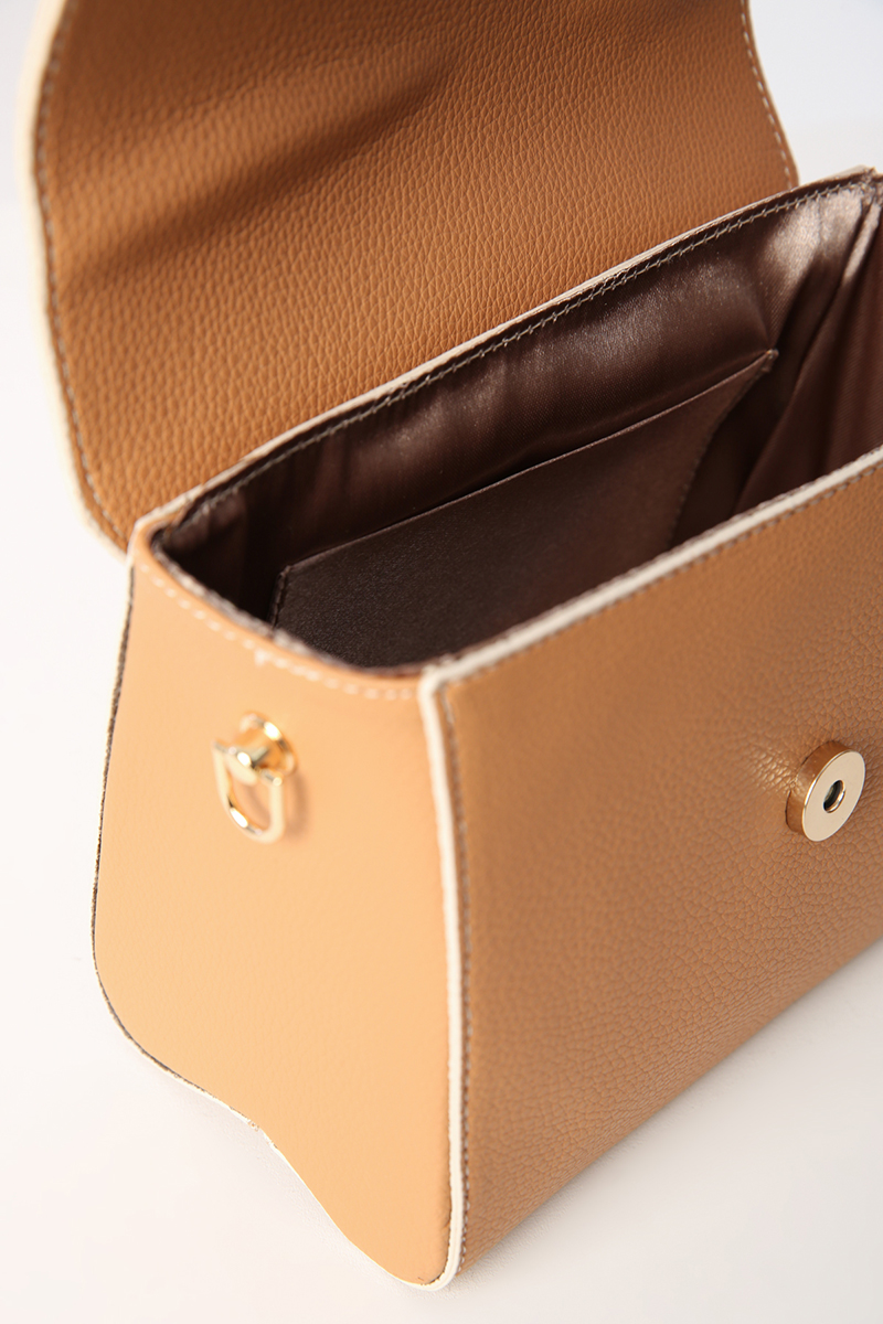 Shirring Strappy Detail Cover Shoulder Bag