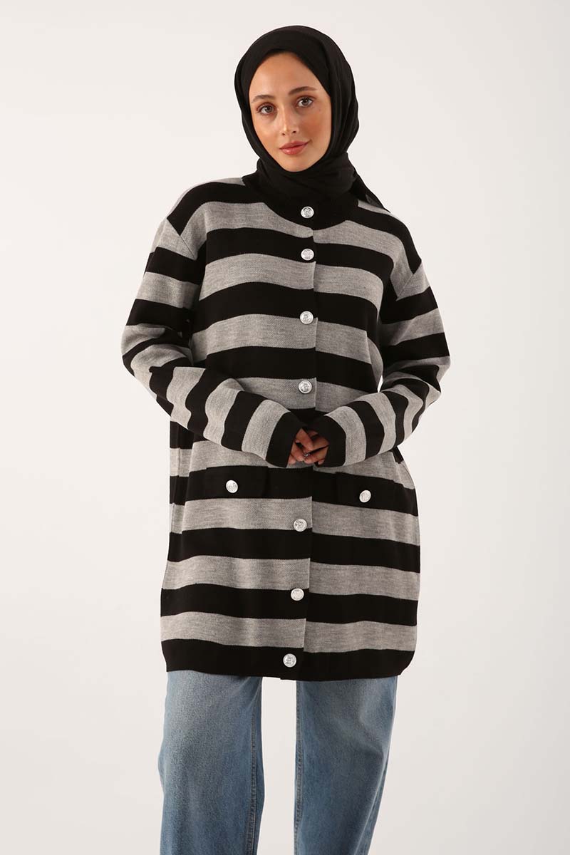 Striped Ribbed Collar Buttoned Cardigan