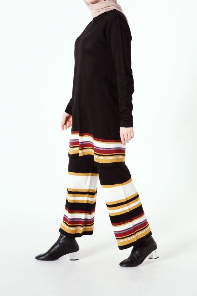 Striped Knitwear Blouse and Pants Set