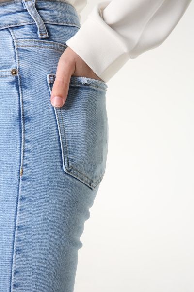 Denim Pants With Pocket