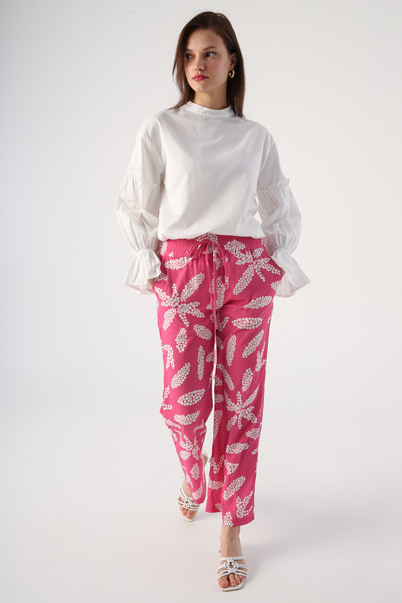 Patterned Elastic Waist Comfortable Fit Trousers