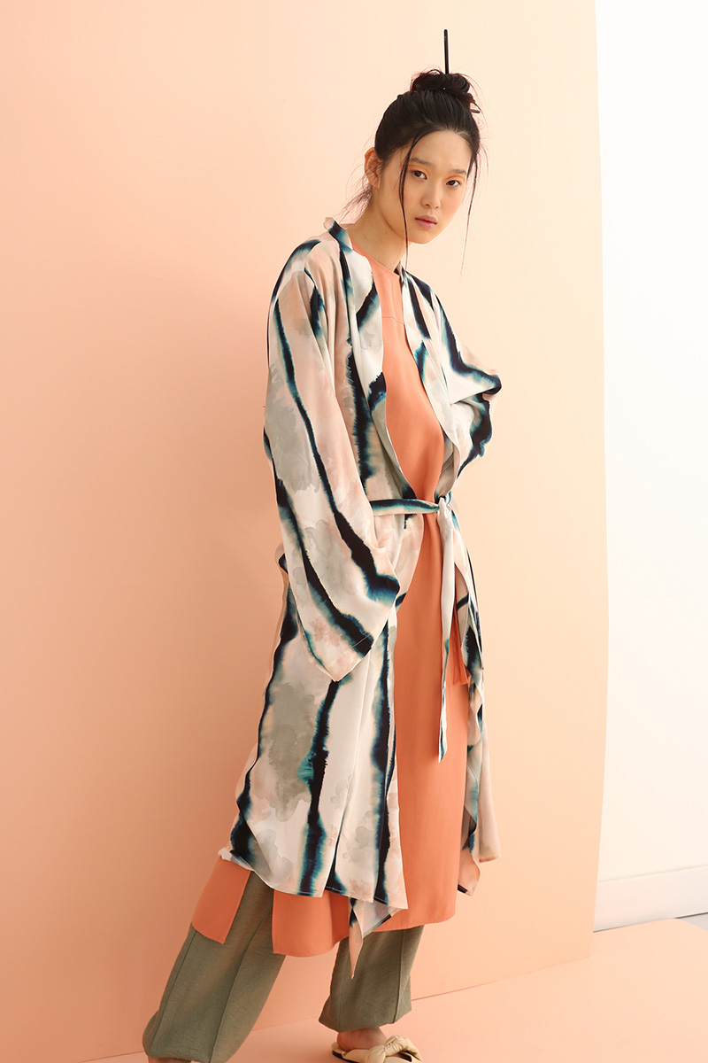 Pocket Self Belted Viskon Kimono