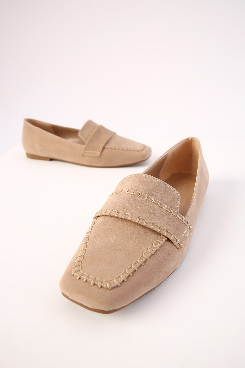 Seam Detail Loafer Shoes