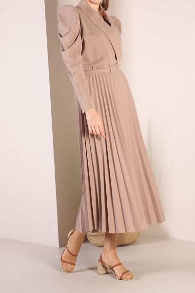 BELTED DRESS WITH PLEATED SKIRT