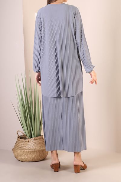 Pleated Hijab Suit With Skirt