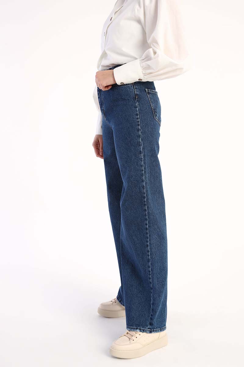 Flare Buttoned Jeans With Pockets