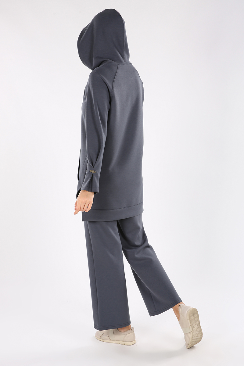 Hooded Tracksuit With Pockets