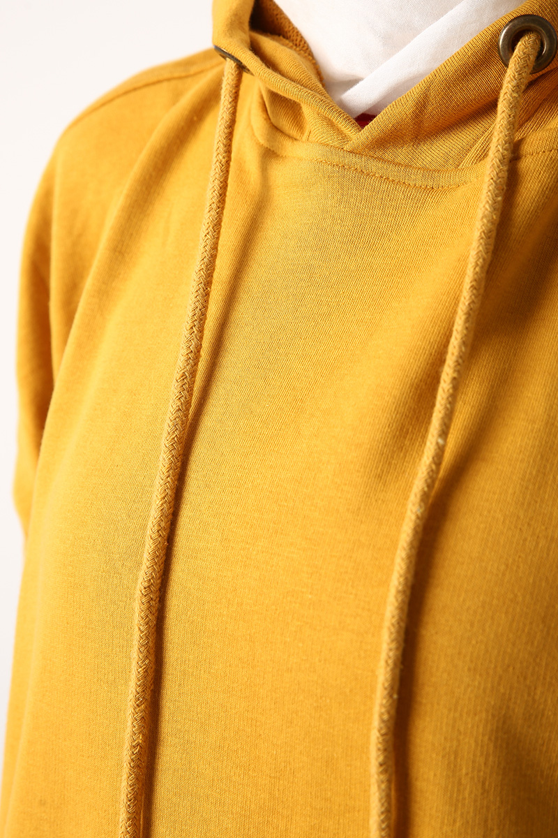 Kangaroo Pocket Hooded Oversize Sweatshirt