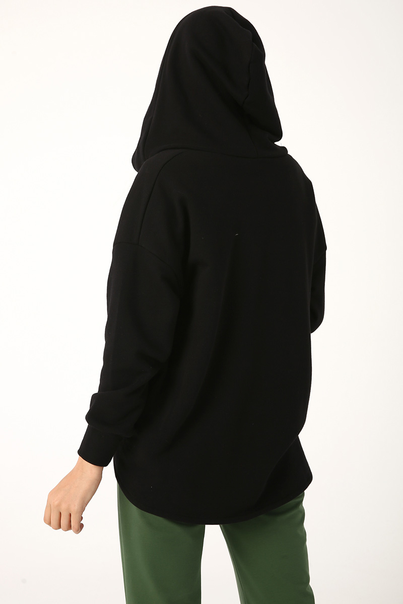 Pocket Detailed Hooded Sweatshirt