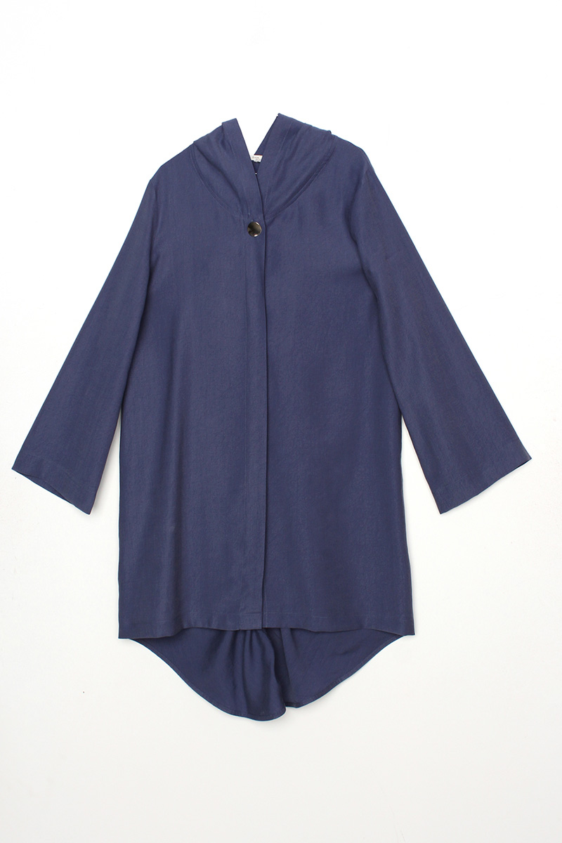Hooded Buttoned Comfy Cape