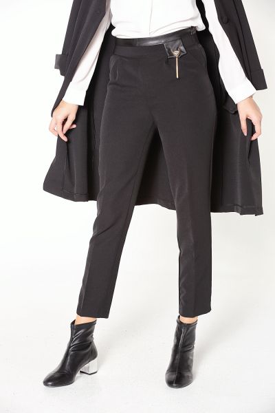 HIJAB BELTED PANTS