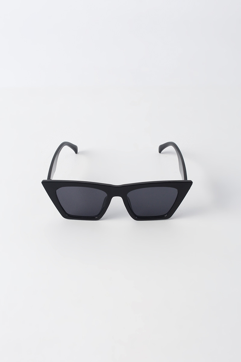 Horn-Rimmed Sunglasses