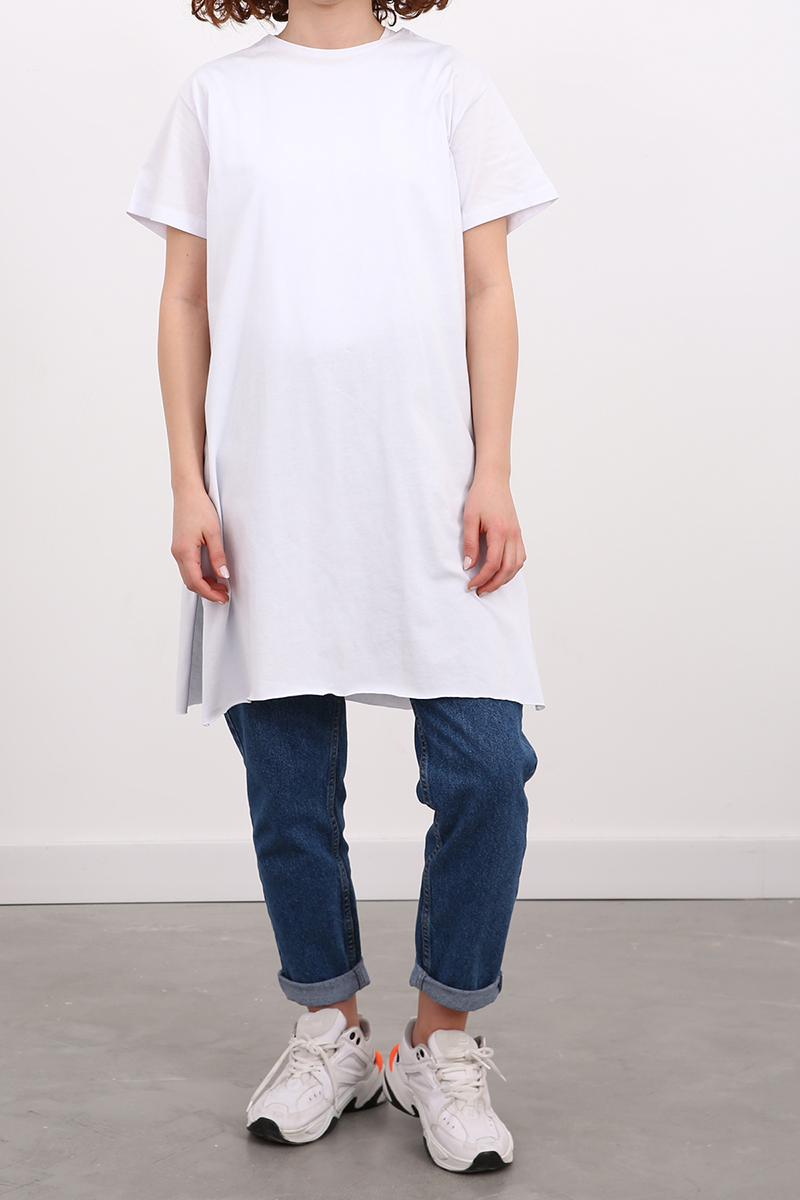 Short Sleeve Slit Detailed Basic T-shirt 