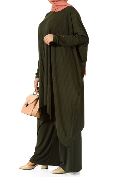 Pearl Detail Hijab Suit