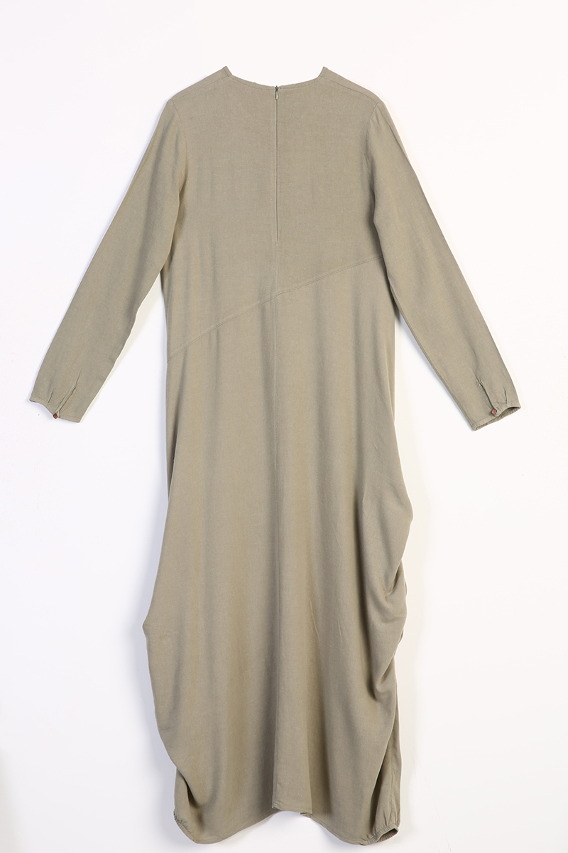 Linen Dress With Necklace