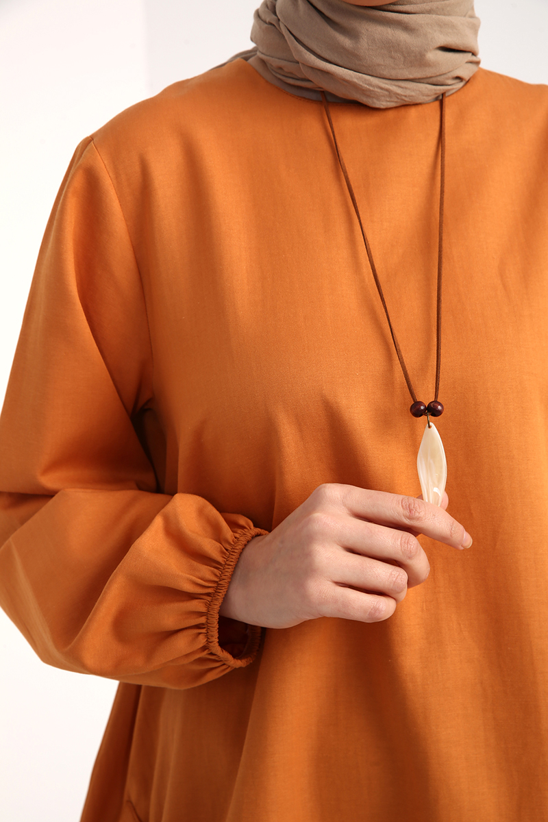 POCKET TUNIC WITH NECKLACE