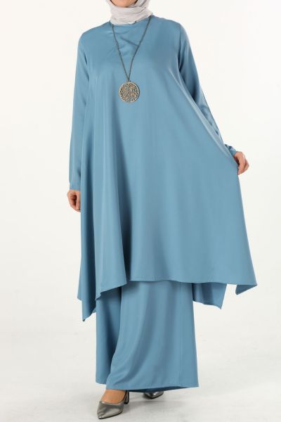 HIJAB SUITS WITH NECKLACE