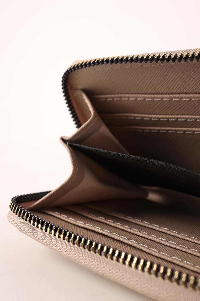 Croco Patterned Zipped Wallet