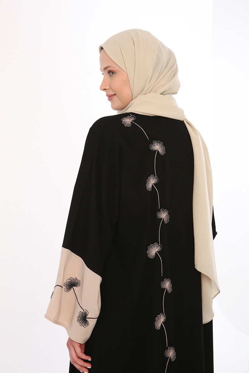 Embroidered Figured Belted Abaya