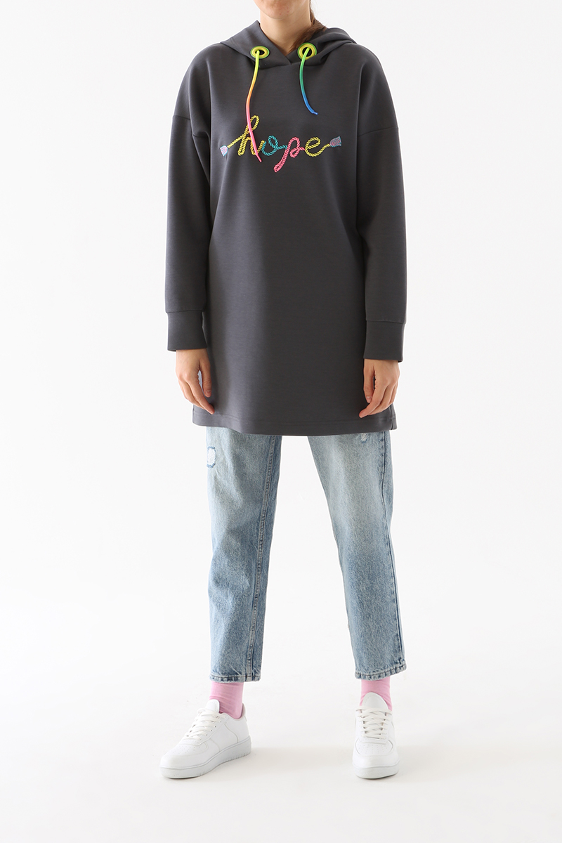 Colorful Embroidered Detailed Sweatshirt Tunic
