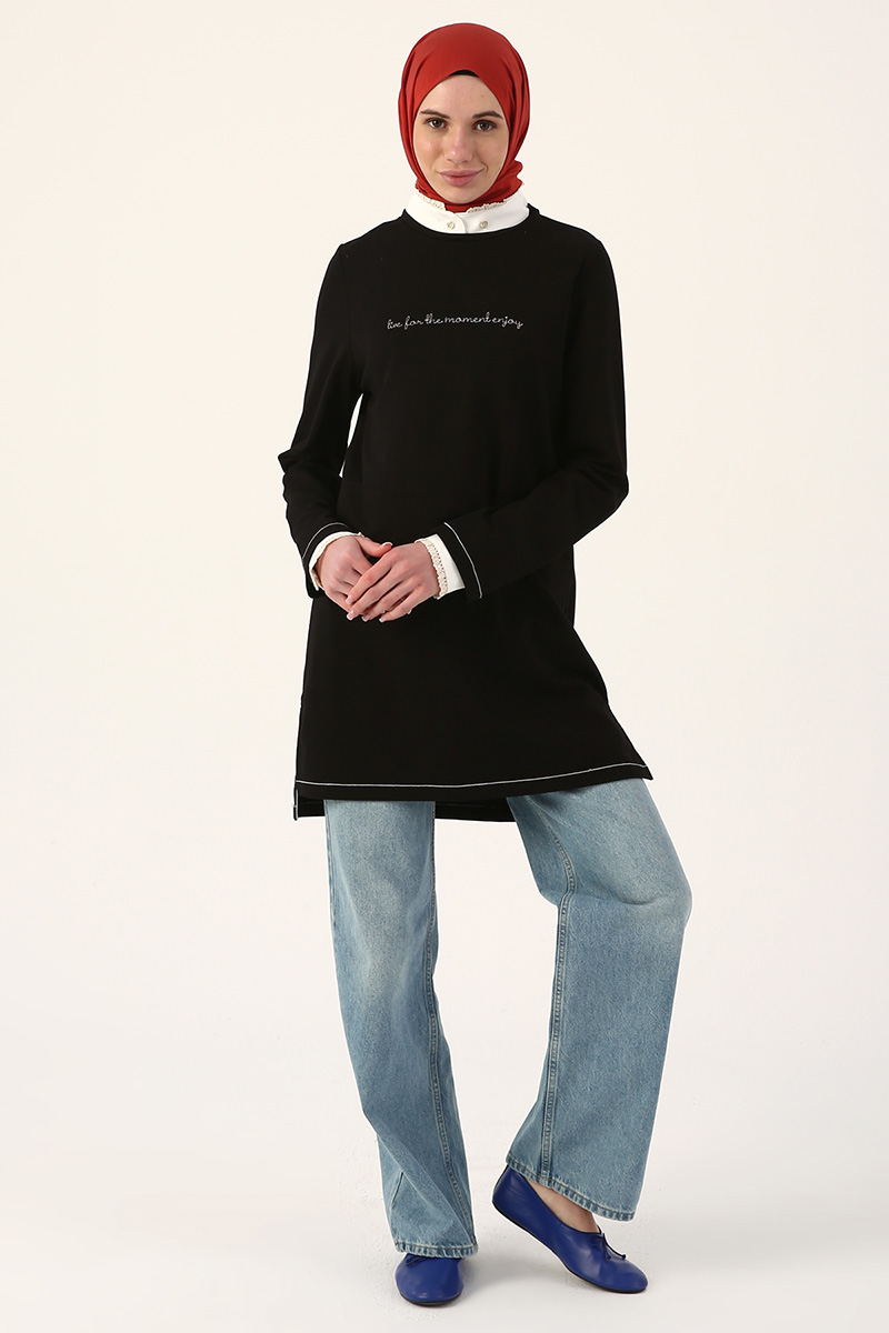 Removed Collar And Cuff Embroidered Sweatshirt Tunic