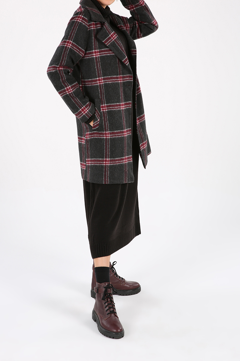 Plaid Pocket Buttoned Lined Coat