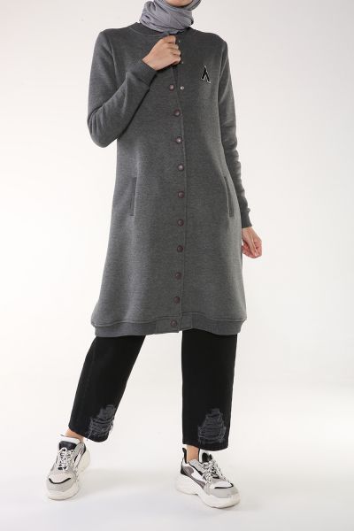SNAP BUTTON EMBROIDERED CARDIGAN