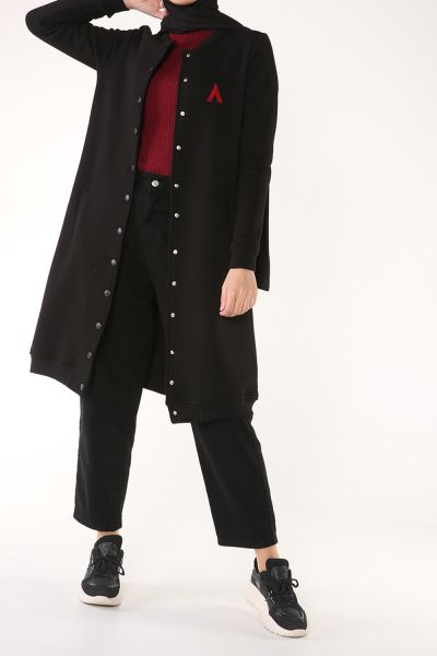 SNAP BUTTON EMBROIDERED CARDIGAN