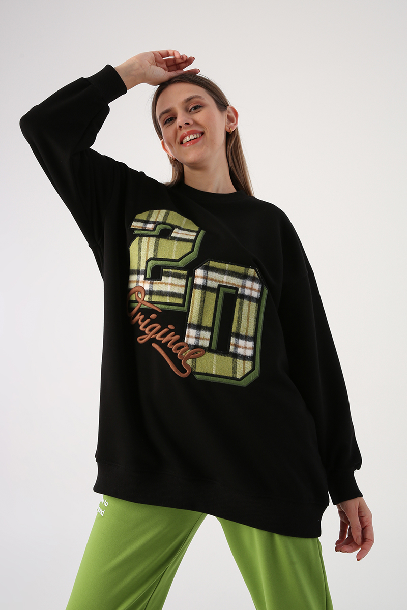 Oversize Ekose Aplike Nakışlı Sweatshirt