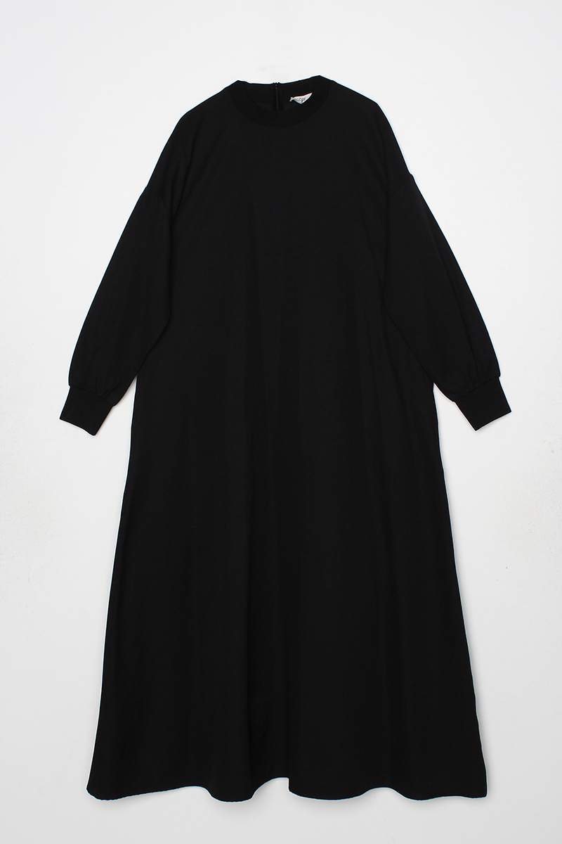 Yaka Ve Kol Ribanalı Oversize Kuşaklı Elbise