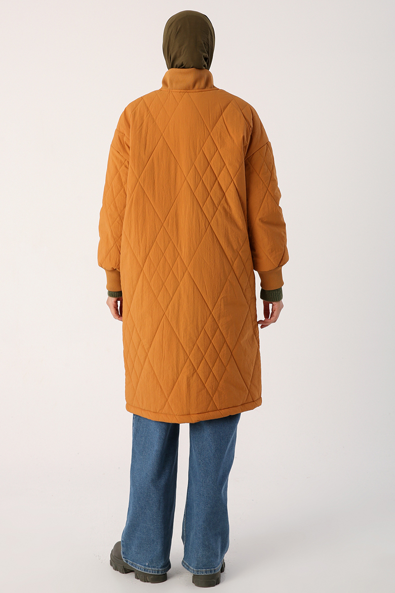 Oversize Ribbed Checkered Patterned Quilted Coat