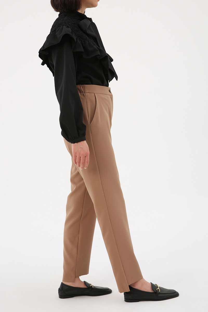 Ankle Detailed Pants