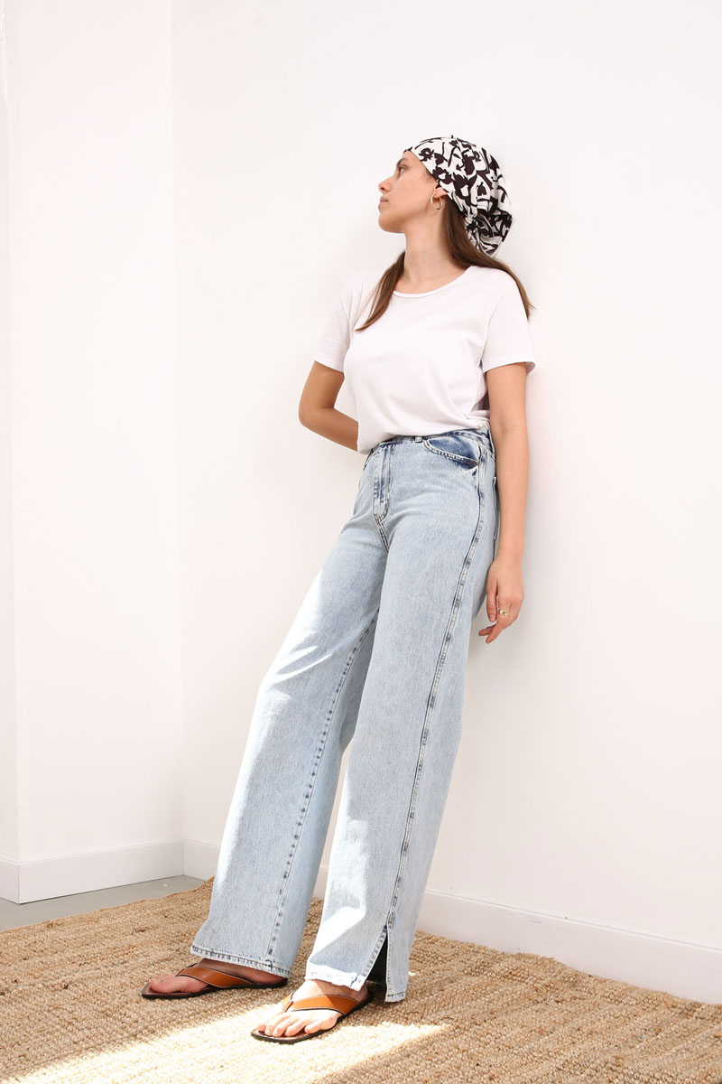 High-Waisted Split Hem Vintage Straight Jeans