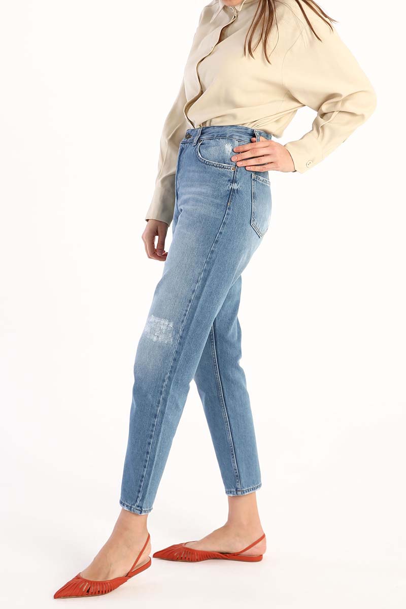 High Waist Slant Pocket Mom Jeans