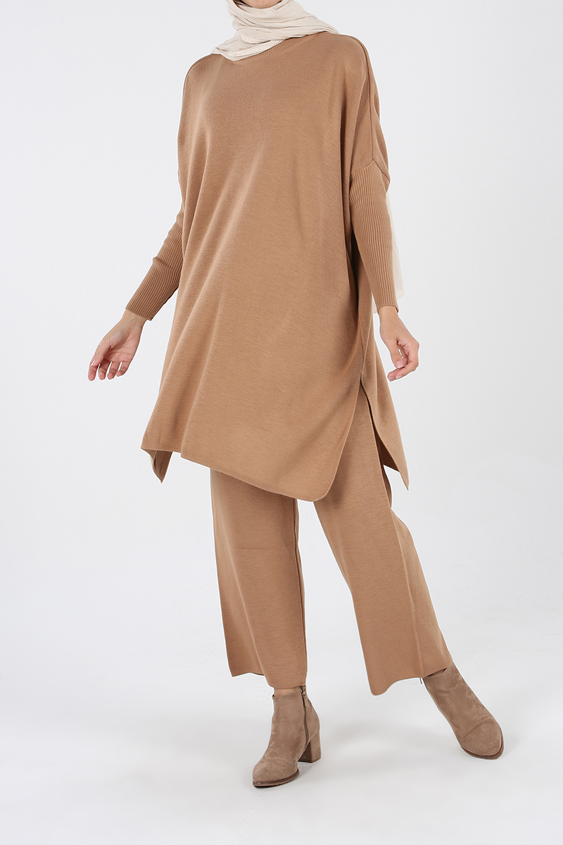 Salas Knitwear Hijab Suit