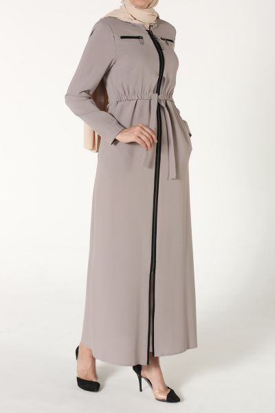 Pocket Front Zipper Detailed Long Coat With Pockets