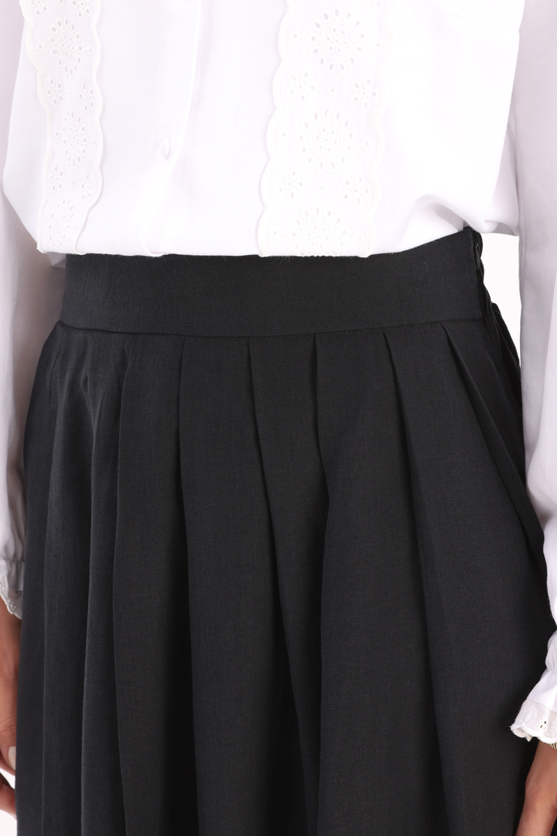 Pleated Flared Skirt