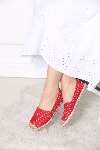  SPOTTED FLAT SHOES
