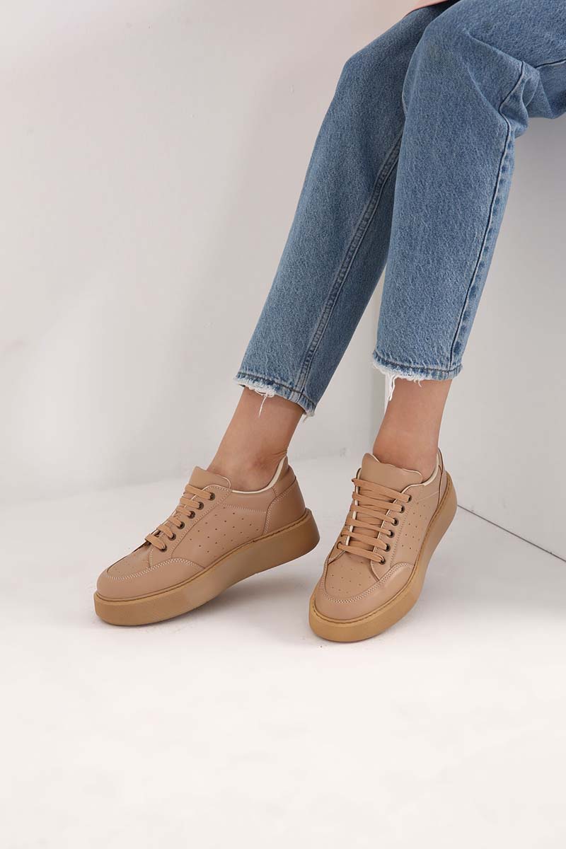 Lace Up Comfy Sneakers