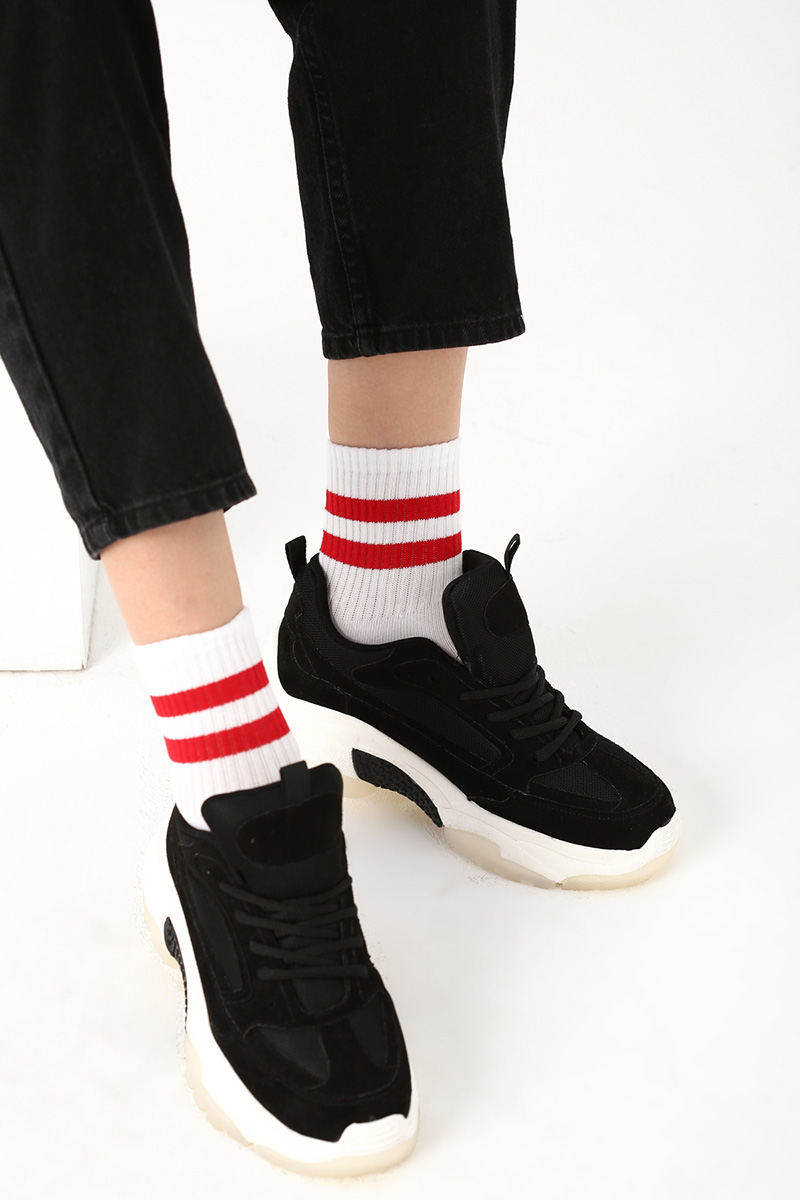 Stripe Patterned College Socks