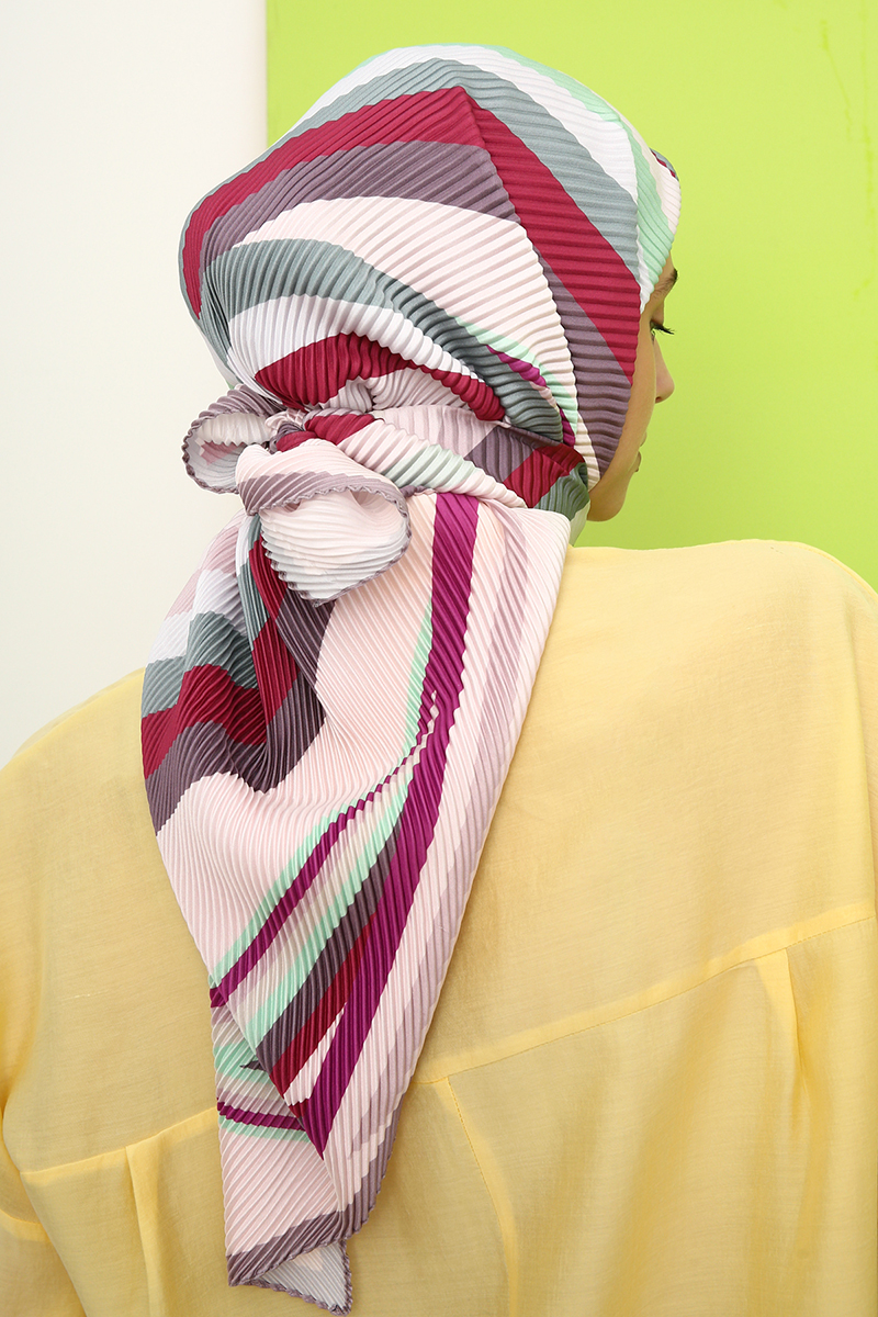 Striped Pleated Scarf 