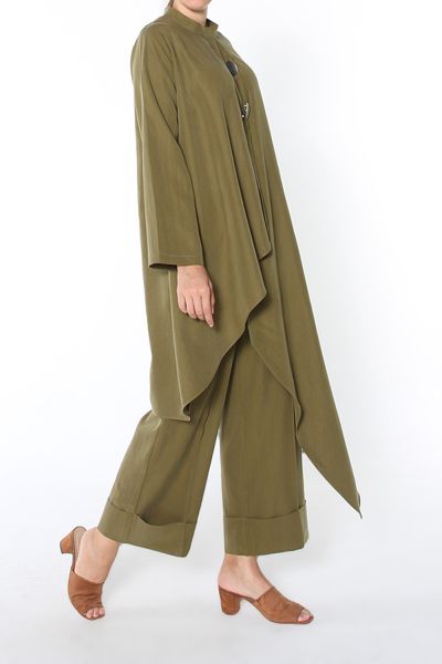 Asymmetric Blouse and Roll Up Hem Pants Outfit Set