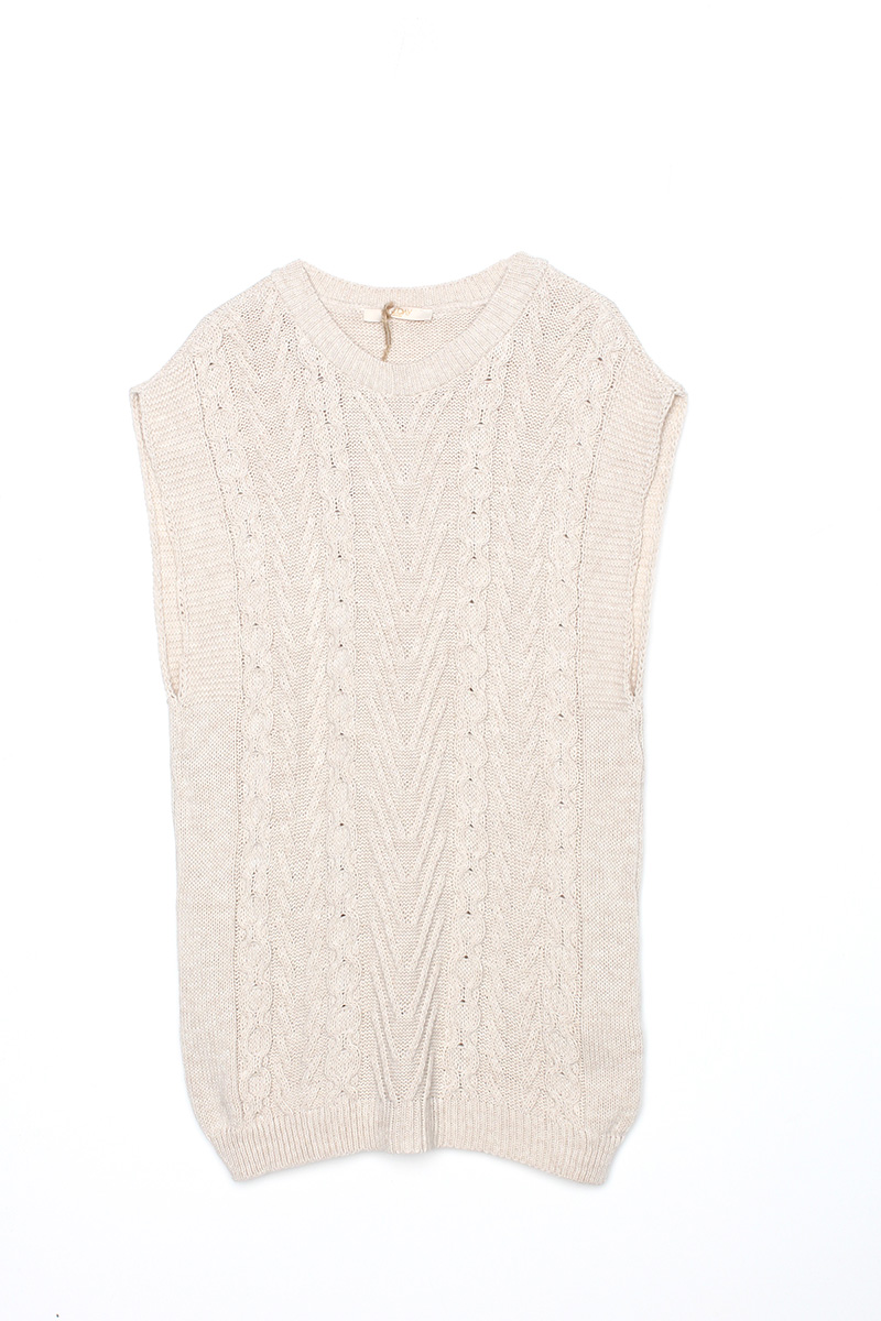 Cable Knit Sleeveless Sweater